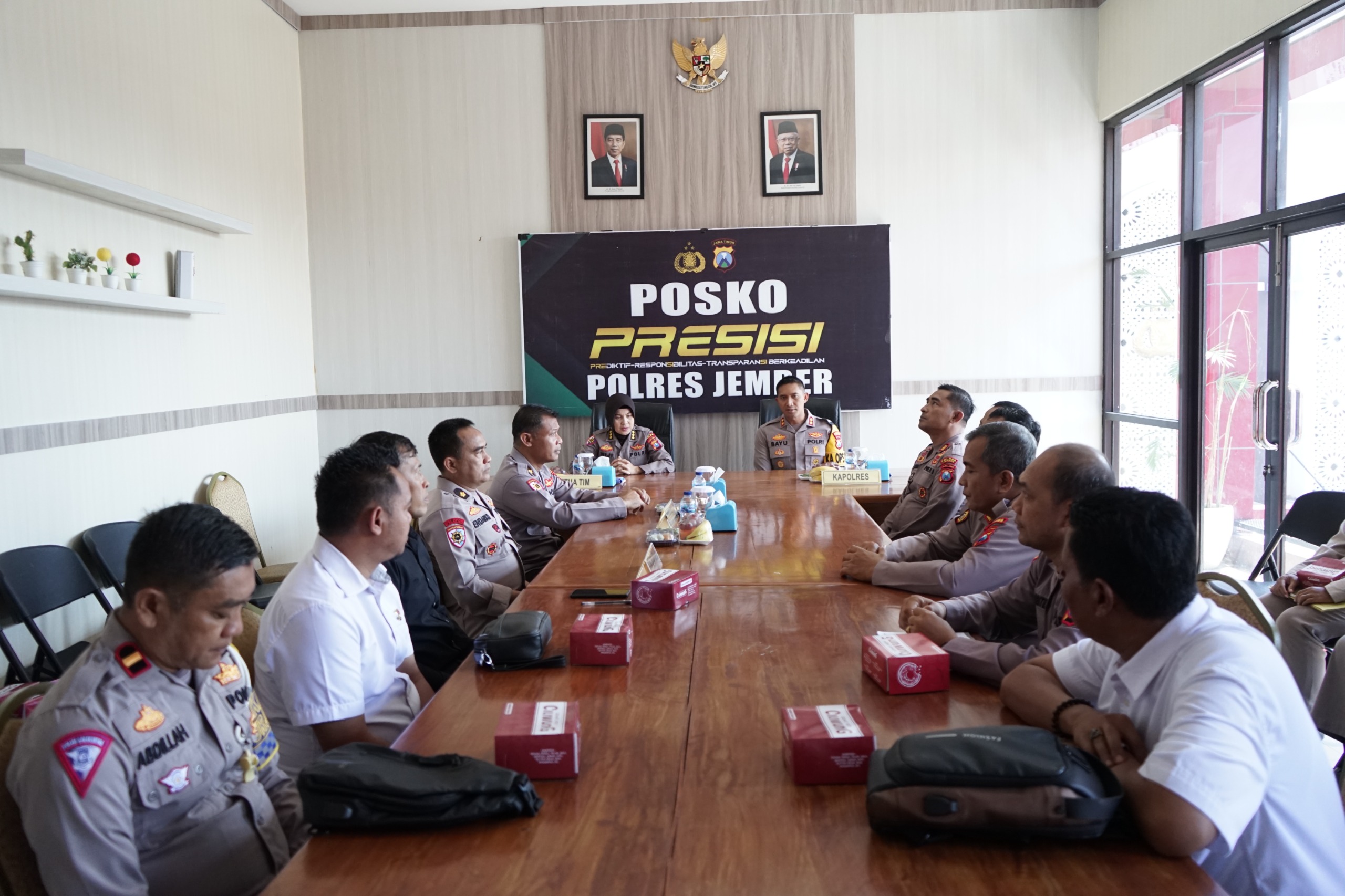 Tim Itswasda Polda Jatim Lakukan Supervisi dan Evaluasi Produk AKIP Tahun 2024 di Polres Jember